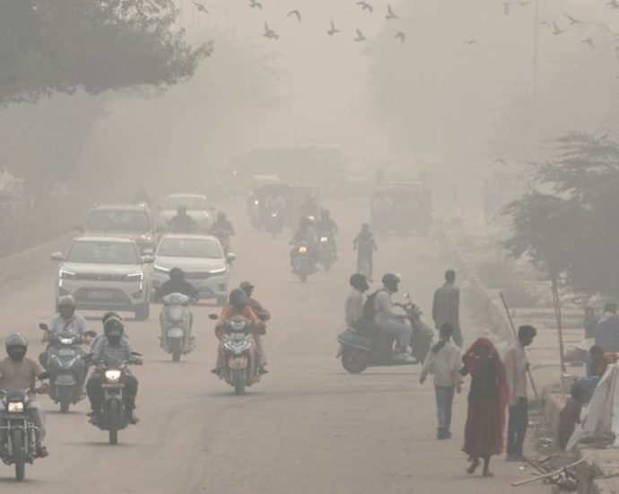Reeling under toxic air, India's capital shuts schools for extended period