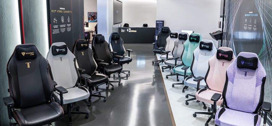 Secretlab employee misappropriated 209 gaming chairs worth S8,500 to sell on Carousell