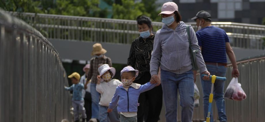 WHO asks China for more details on outbreaks of respiratory illness