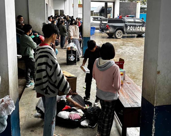 83 Thais stranded in Myanmar’s Laukkaing to return Monday