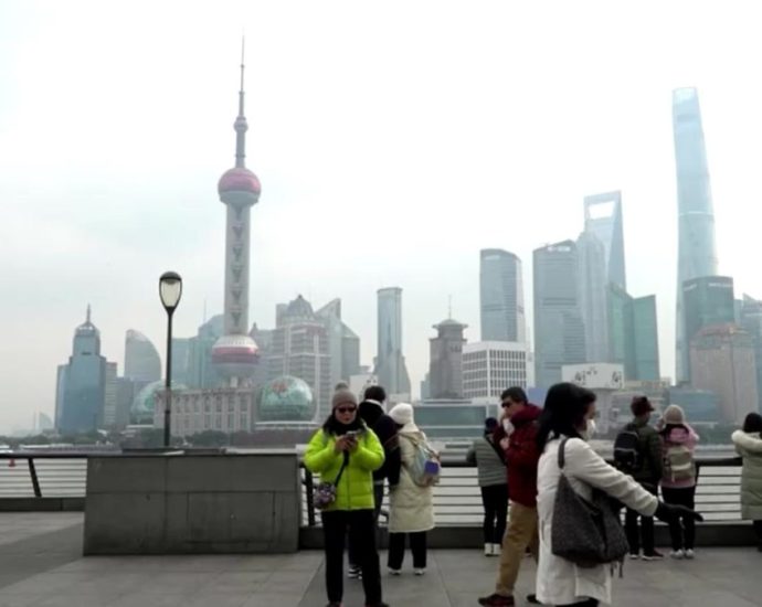 China’s cold snap reaches Shanghai with chilliest year-end in 40 years