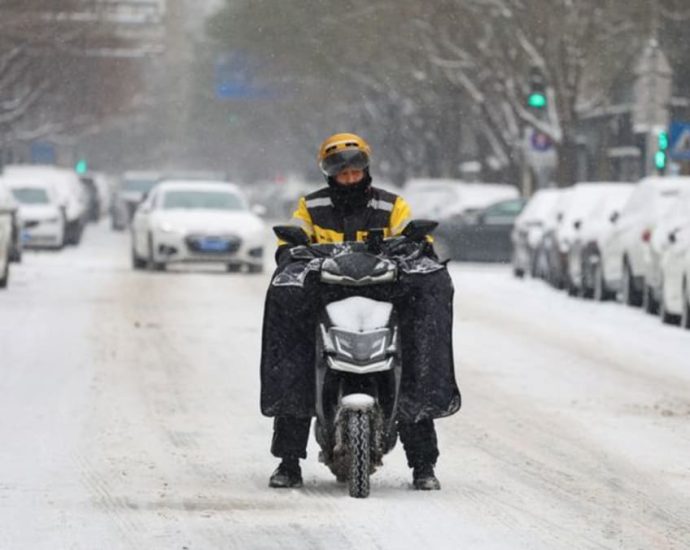 Cold wave freezes most of China, shutting highways, roads