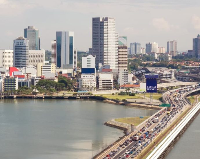 Heading into Johor Bahru? Top tips for crossing the Causeway