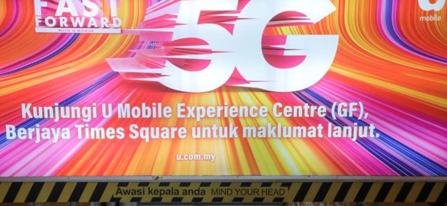 Malaysian telcos take 70% stake in state 5G agency, to set up second network
