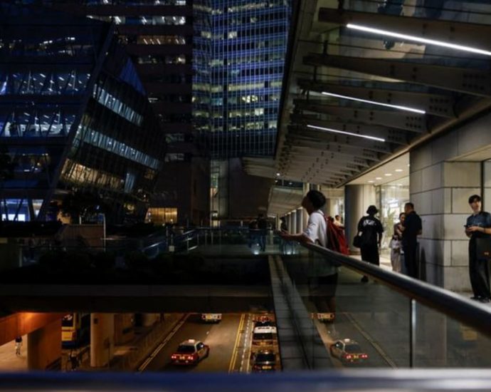 Moody’s changes Hong Kong’s outlook from stable to negative