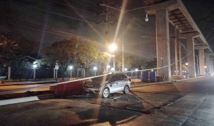 Pink Line conductor rail collapses in Nonthaburi