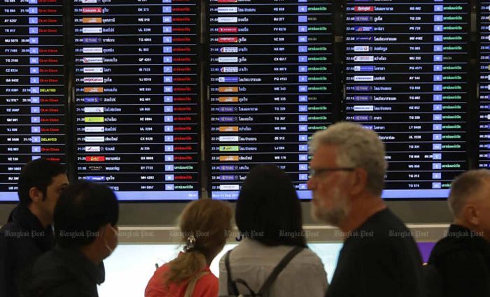 Public urges airlines to cut ticket prices