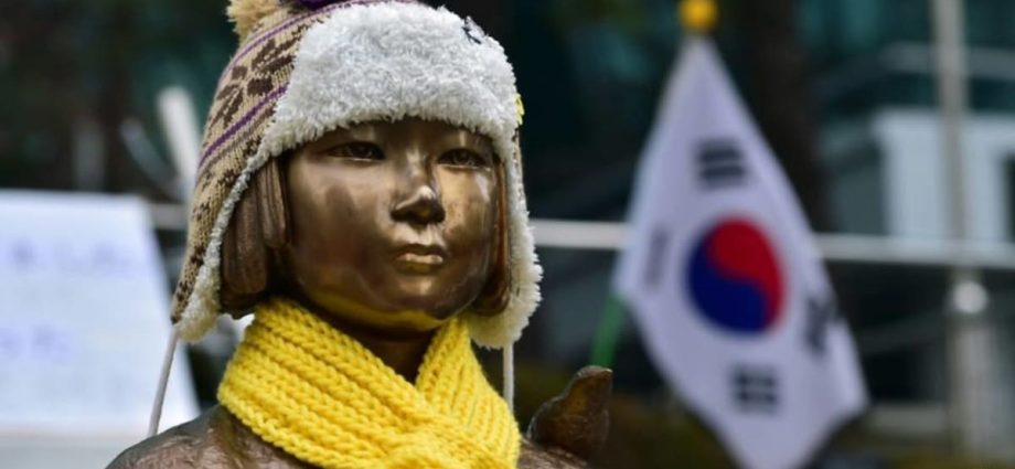 South Korea says Japan's inaction means 'comfort women' court ruling upheld