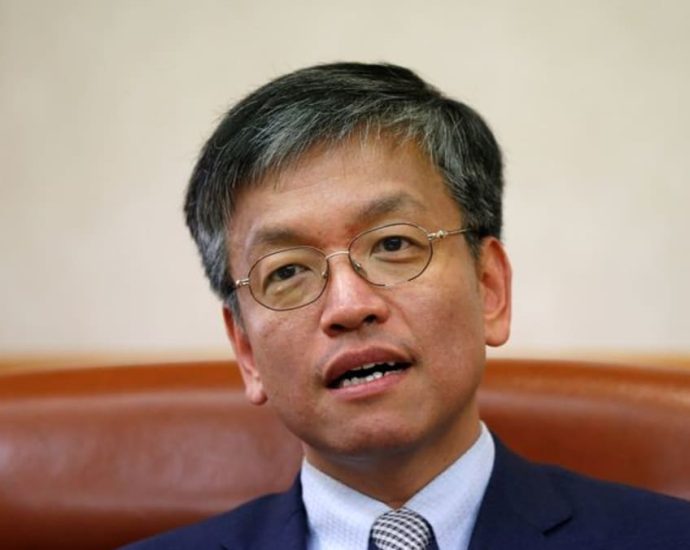 South Korea’s Yoon picks veteran technocrat Choi to spearhead economy ahead of vote