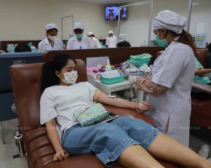 Thai Red Cross clarifies charge for donated blood