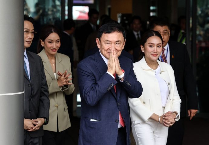 Thaksin âcould stay out of jailâ