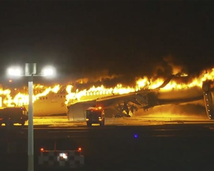 5 coast guard crew killed after plane collides with Japan Airlines jet in Tokyo’s Haneda airport