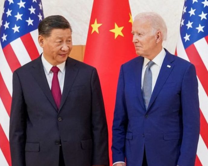 China President Xi says willing to work with US for stable relationship