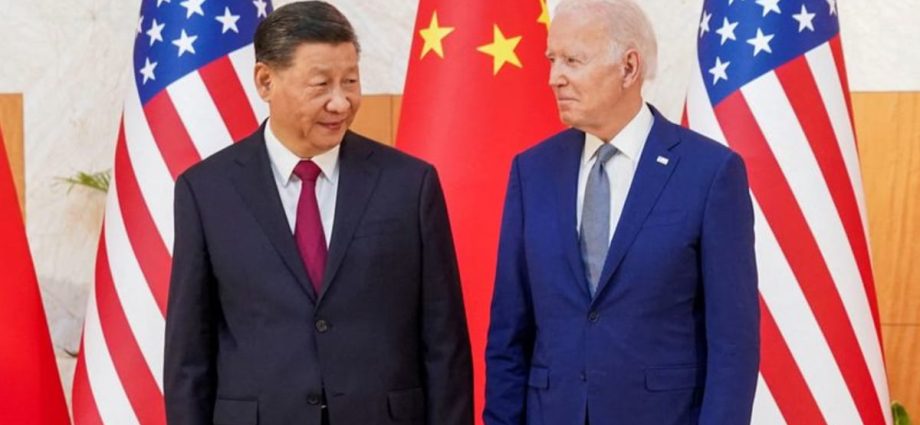 China President Xi says willing to work with US for stable relationship