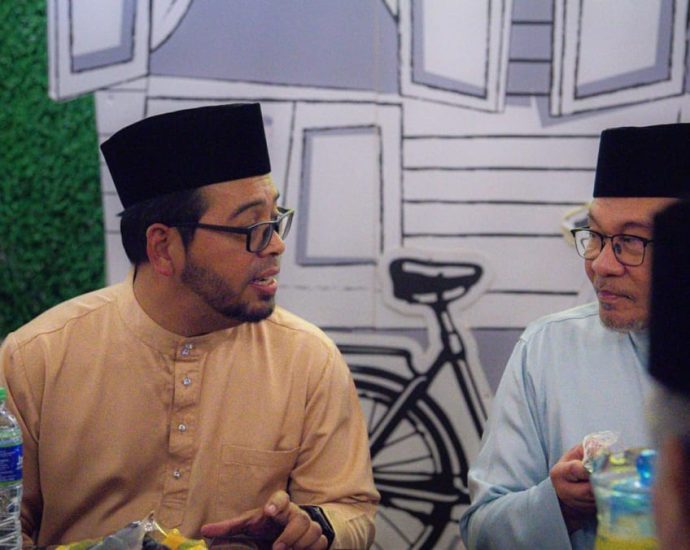 Commentary: Anwar moves to slow down the rise of PAS with new deputy religious affairs minister