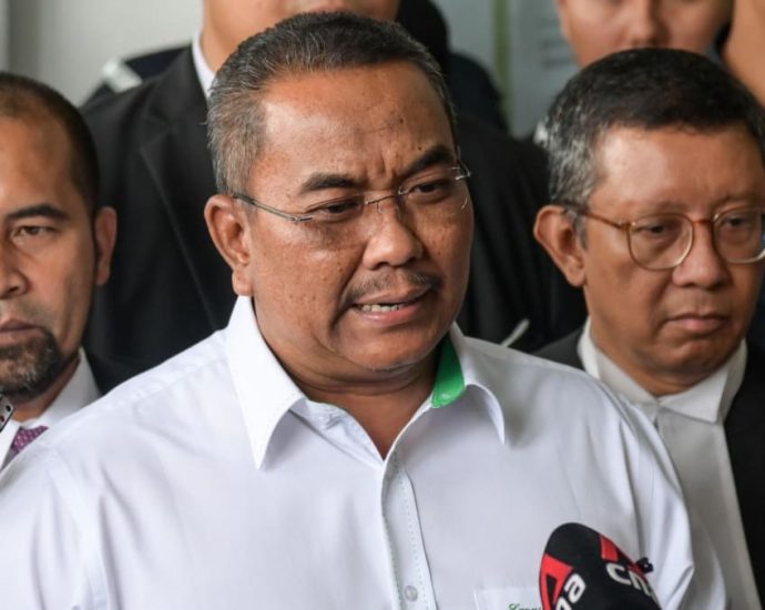 Kedah chief minister makes hours-long visit to Malaysia anti-graft agency over football association case