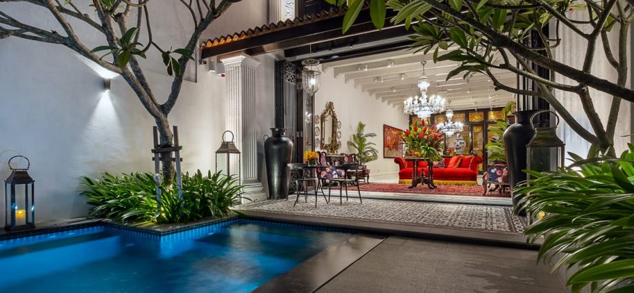 Live like the crazy rich Asians of yore in Heeren Mansion, located in Melaka, Malaysia