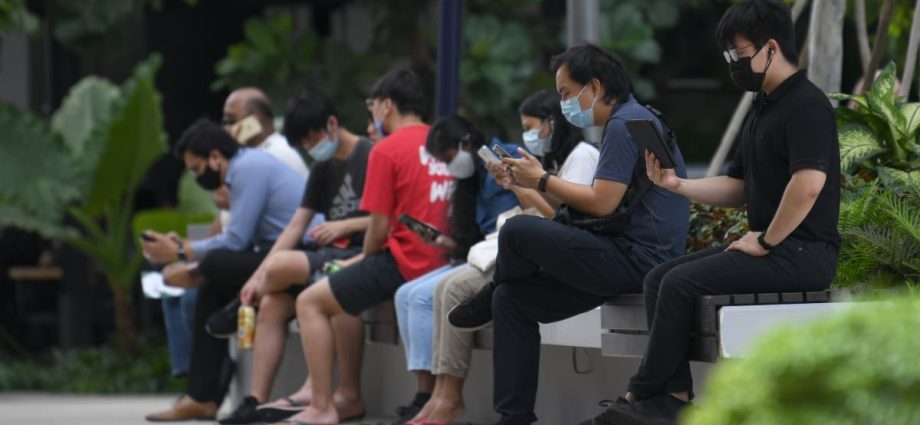 Singapore telcos offer call blocking from international numbers to combat scams