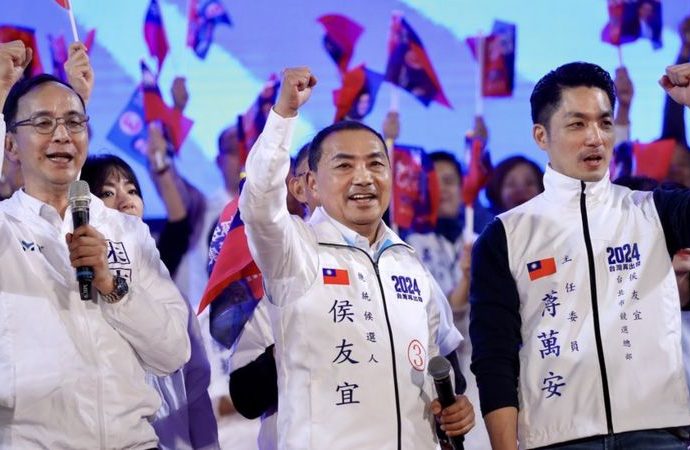 Taiwan election: China warns voters then condemns US ‘brazen chattering’