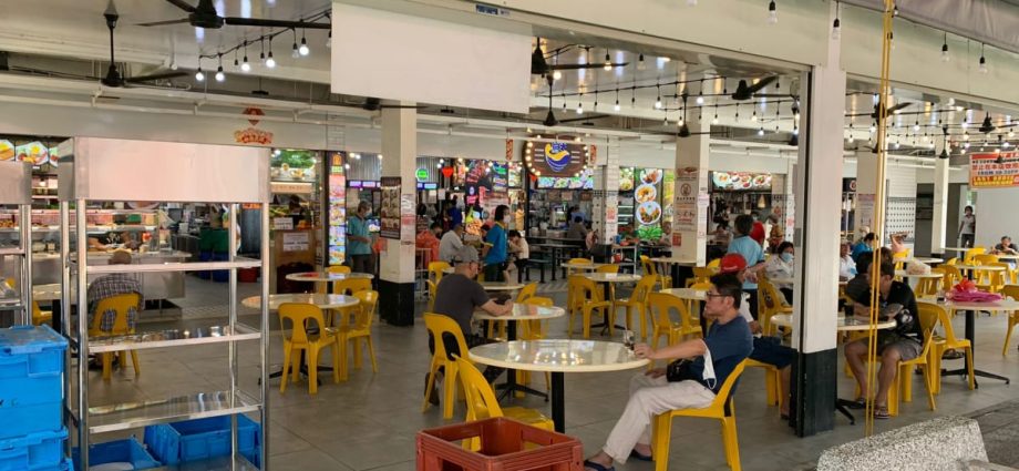 97% of coffee shops rented out by HDB did not see increase in rents in last 5 years: Sim Ann