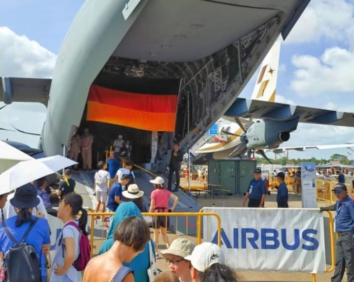 Airbus apologises after some Chinese visitors allegedly barred from military plane at Singapore Airshow