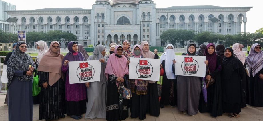 Analysis: Whatâs the political fallout from Malaysian courtâs ruling against 16 Syariah laws in Kelantan?