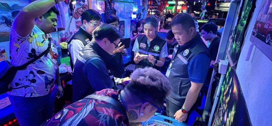 Beer bars raided after laughing gas complaints