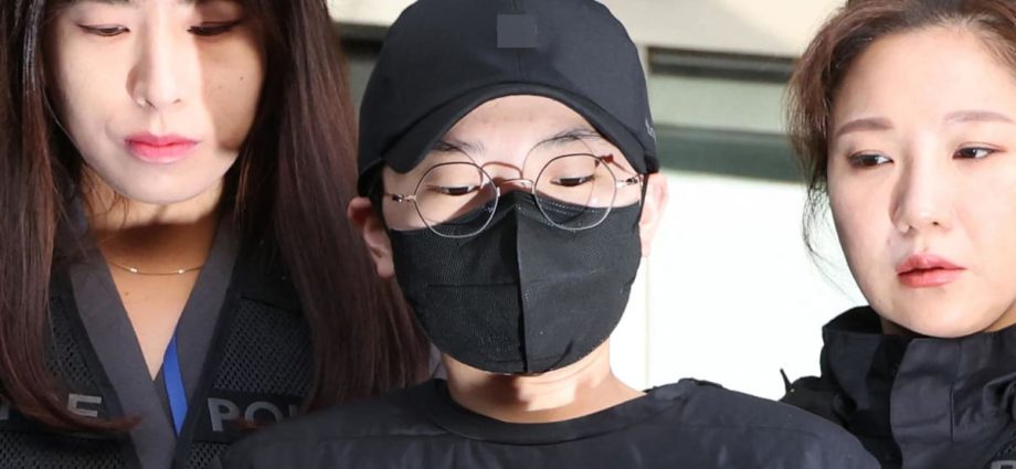 Ex-fiance of South Korean Olympic fencing star jailed 12 years for fraud