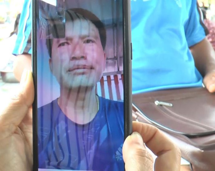 Father of Thai held by Hamas seeks help