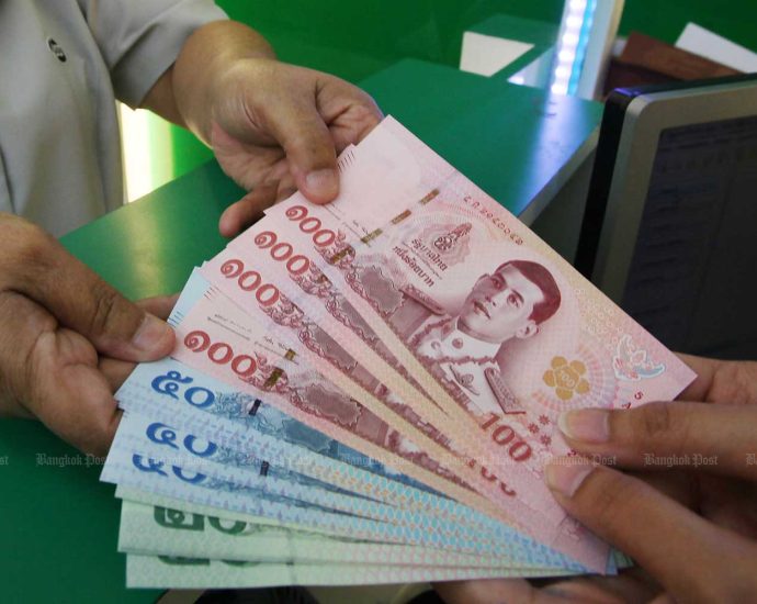Government ‘gifts’ workers a higher wage