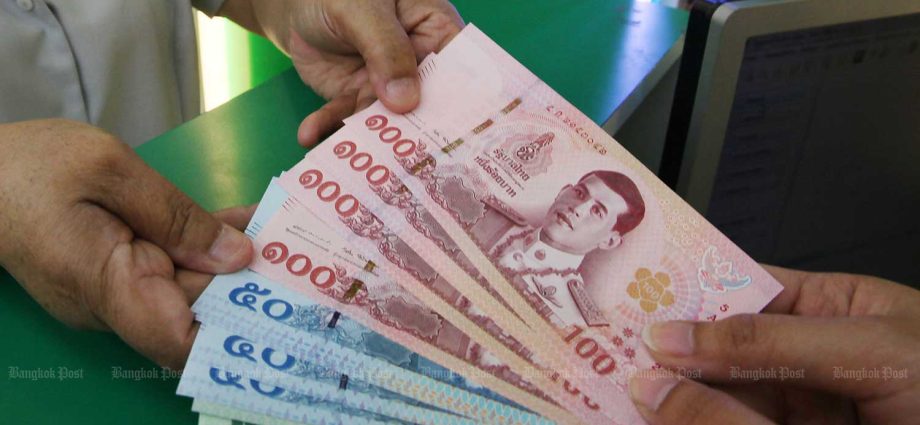 Government ‘gifts’ workers a higher wage