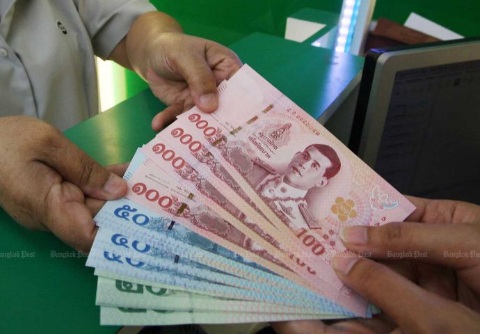 Govt ‘gifts’ workers a higher wage