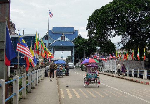 Nearly 150 Thais held in Myanmar call centre raids