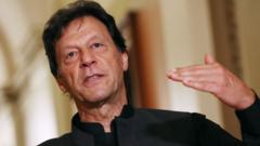 Pakistan election: Imran Khan and Nawaz Sharif each claim advantage