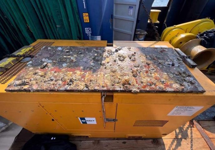 Salvage mission yields âSukhothaiâ nameplate