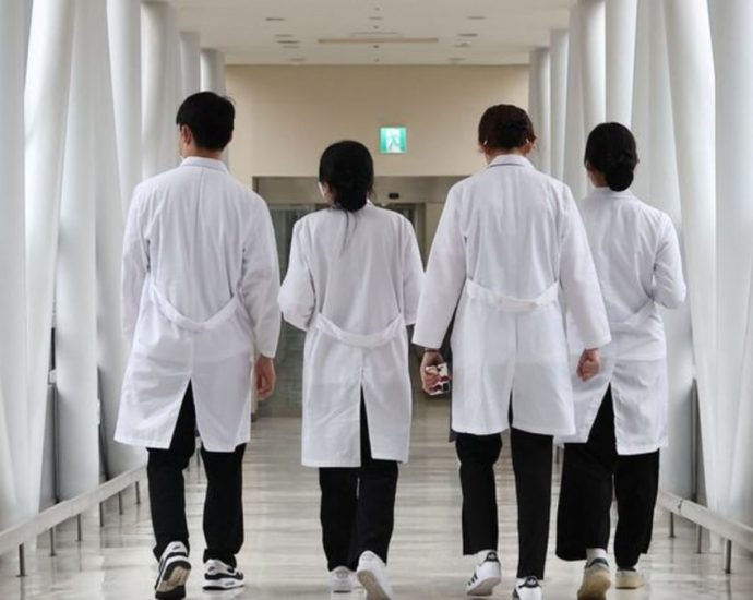 South Korea trainee doctors to stage walkout over medical school quotas