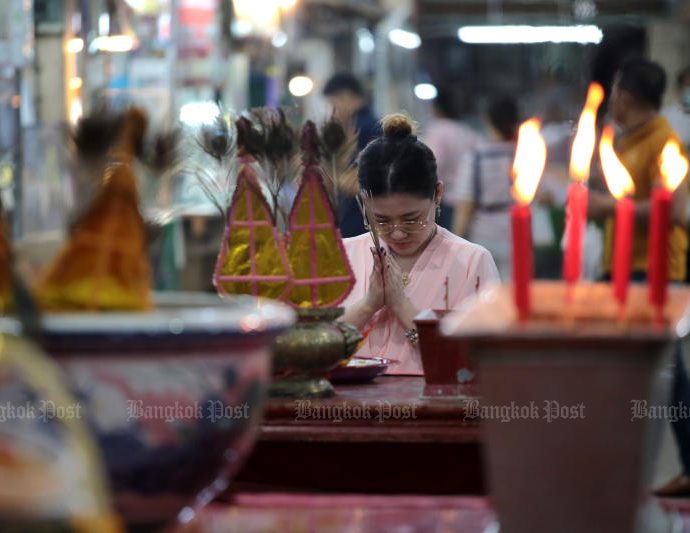 Stormy, windy days during Lunar New Year