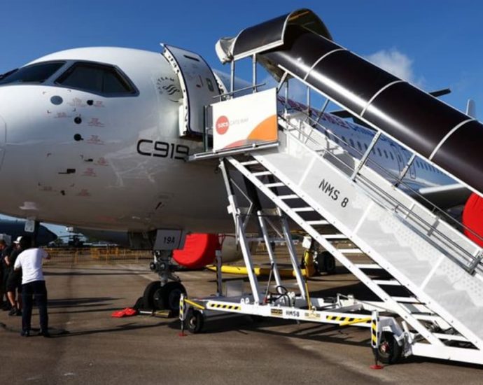 Tibet Airlines finalises orders for 40 C919, 10 ARJ21 jets from China’s COMAC at Singapore Airshow