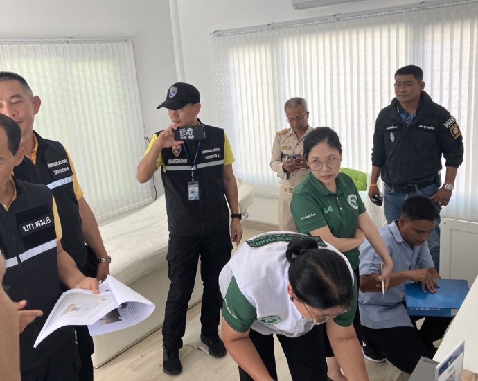 3 Russians held after police raid on illegal beauty clinic on Koh Samui