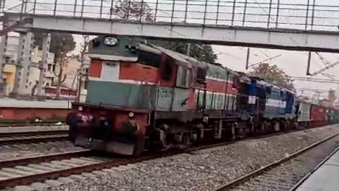 Andhra Pradesh train crash drivers ‘distracted’ by cricket match