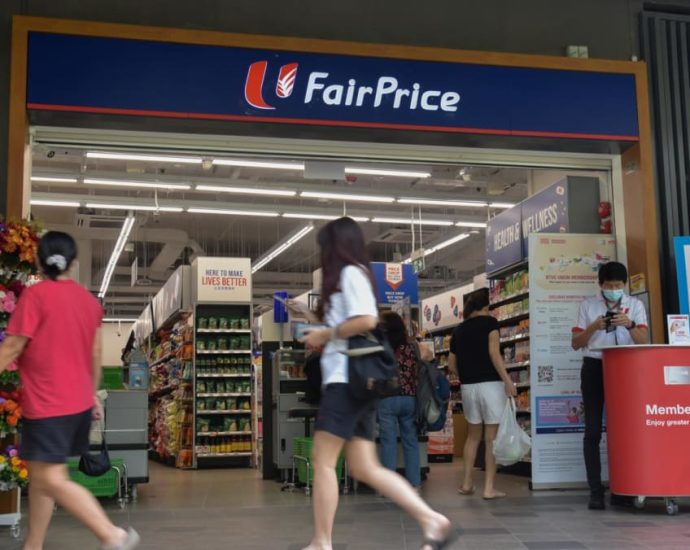 FairPrice giving free snacks and drinks to Muslim customers across 61 stores this Ramadan