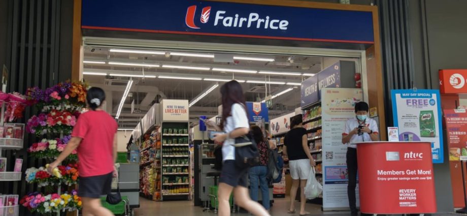 FairPrice giving free snacks and drinks to Muslim customers across 61 stores this Ramadan