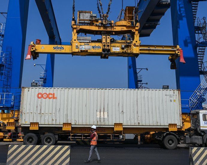 India signs 0bn free trade deal with four European nations