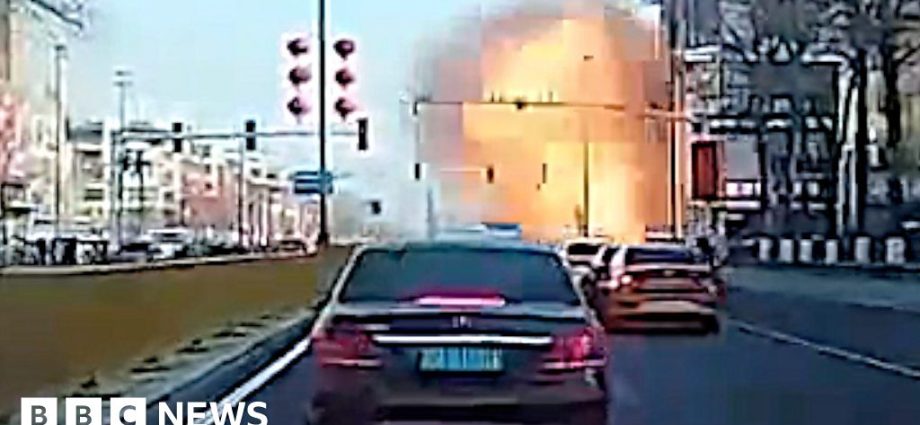 Massive fireball rips through Chinese restaurant