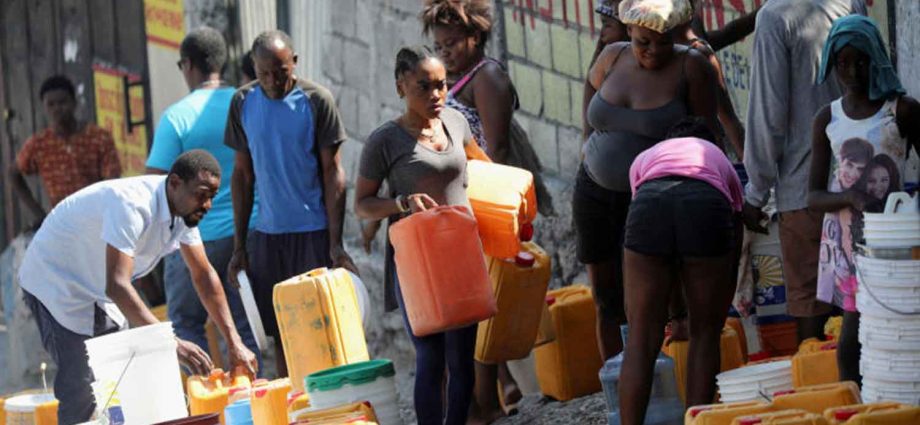 MFA issues Haiti travel warning