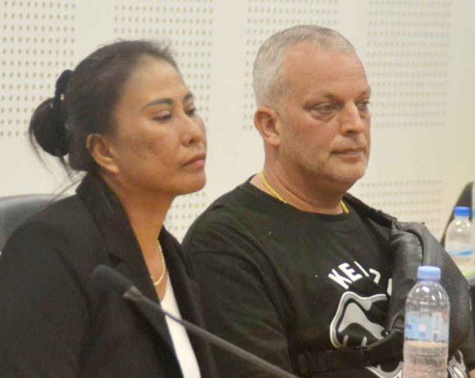 Phuket residents demand expulsion of Swiss ‘bully’ as politicians weigh in
