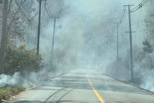 Rain fails to douse blazes in Chiang Mai
