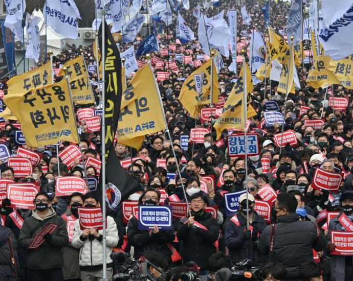 South Korea begins licence suspension process against striking doctors