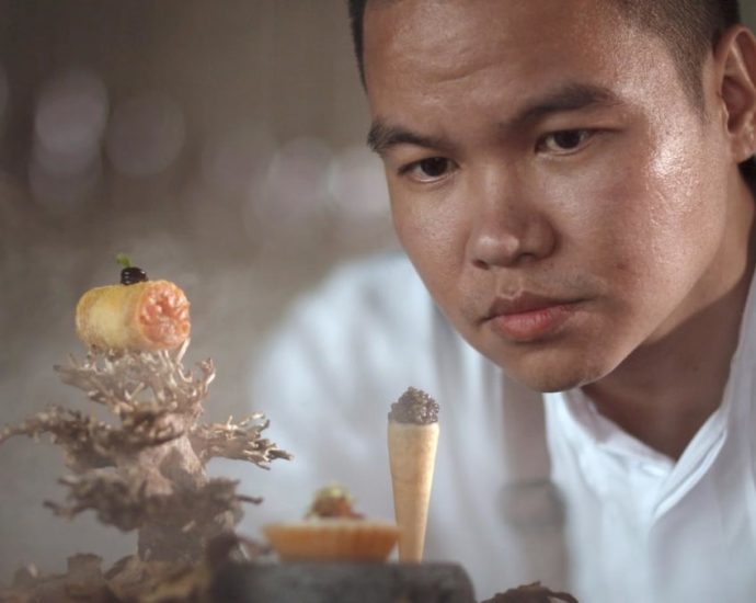 This young chef wants to showcase the potential of Vietnamese fine dining on the global stage