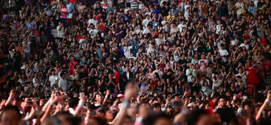 Tips to enjoy Taylor Swift’s Eras Tour concerts in Singapore, from where to buy merch to staying cool
